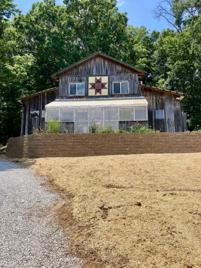 Built to hold. Built to last.
Custom retaining walls done right. 

#retainingwall #themillikencorporation tn
