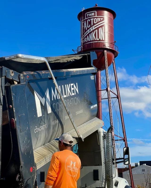 Takin' care of business out here at The Factory at Franklin.

#overlay #edgemill #parkinglotstripe #asphalt #wheelstops #thefactoryatfranklin #ADA #commericalconcrete #servingwithexcellence #franklintn