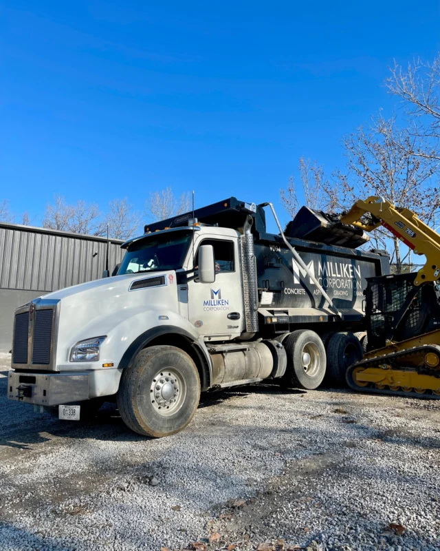 Getting the right material to your site shouldn’t slow a project down.
Our hauling services help keep jobs moving with reliable delivery.
Reach out if your project needs material hauled. (615) 238-5909

#hauling #material #themillikencorporation #tn