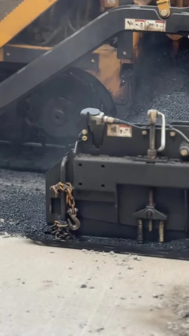 Another look at this paving project on 2nd and 3rd Ave in Nashville.
Smooth, well-done pavement makes a big difference for traffic flow and daily wear in busy areas like this.

If your property needs attention, our team would be happy to take a look.
#themillikencorporation #paving #tn #nashville